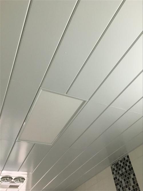 客廳過道集成吊頂價格-看客廳鋁扣板吊頂廠家介紹給你聽