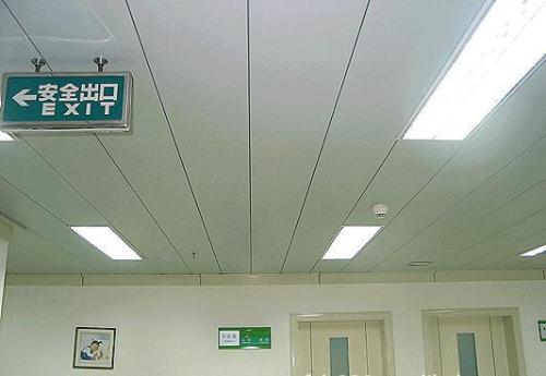 佛山南海集成吊頂-關(guān)于佛山美利龍與商場鋁方通吊頂工程合作案例