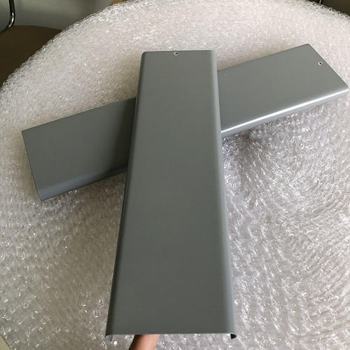 鋁條鋁扣板批發(fā)-鋁扣板批發(fā)廠家講你聽