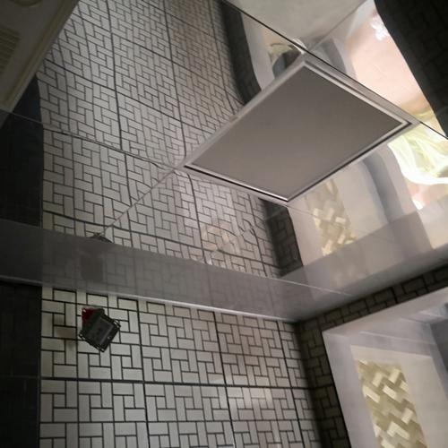 純黑色鋁扣板-黑色U型鋁方通裝飾建筑內(nèi)部天花