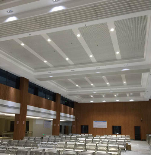 廣州鋁扣板吊頂-廣州廠家告訴你選工裝鋁扣板什么最重要