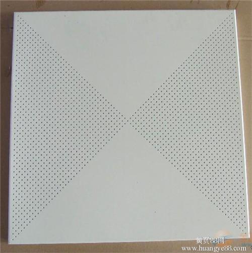 600x600工程鋁扣板-工程鋁扣板廠家解析機(jī)場(chǎng)鋁天花吊頂優(yōu)勢(shì)