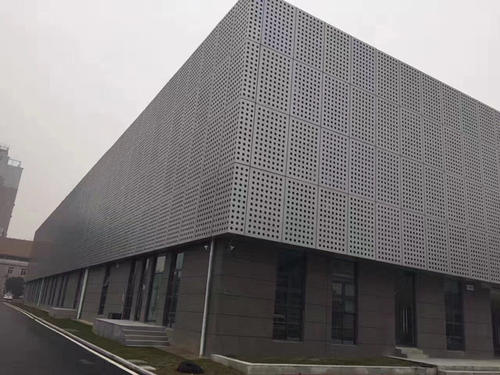 大廈鋁扣板-跟蜂窩鋁扣板廠家了解一下蜂窩板