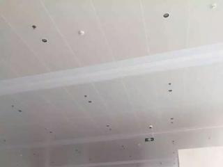 防火集成吊頂-客廳鋁扣板吊頂廠家給你介紹